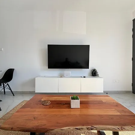 Apartament Lavi La 2b, Sea Breeze, Paphos