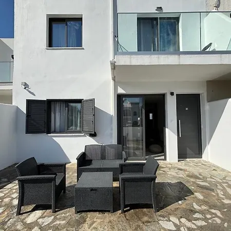 Lavi La 2b, Sea Breeze, *