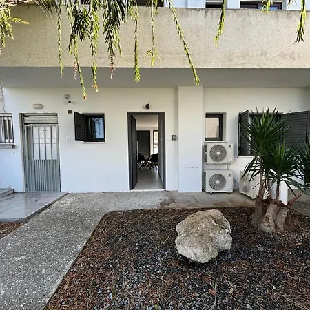 Lavi La 2b, Sea Breeze, *