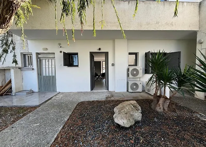 Lavi La 2b, Sea Breeze, *